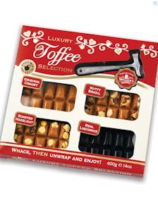 Walkers Toffee Selection - Gavepakke med Fire Forskjellige Karameller og Metallhammer